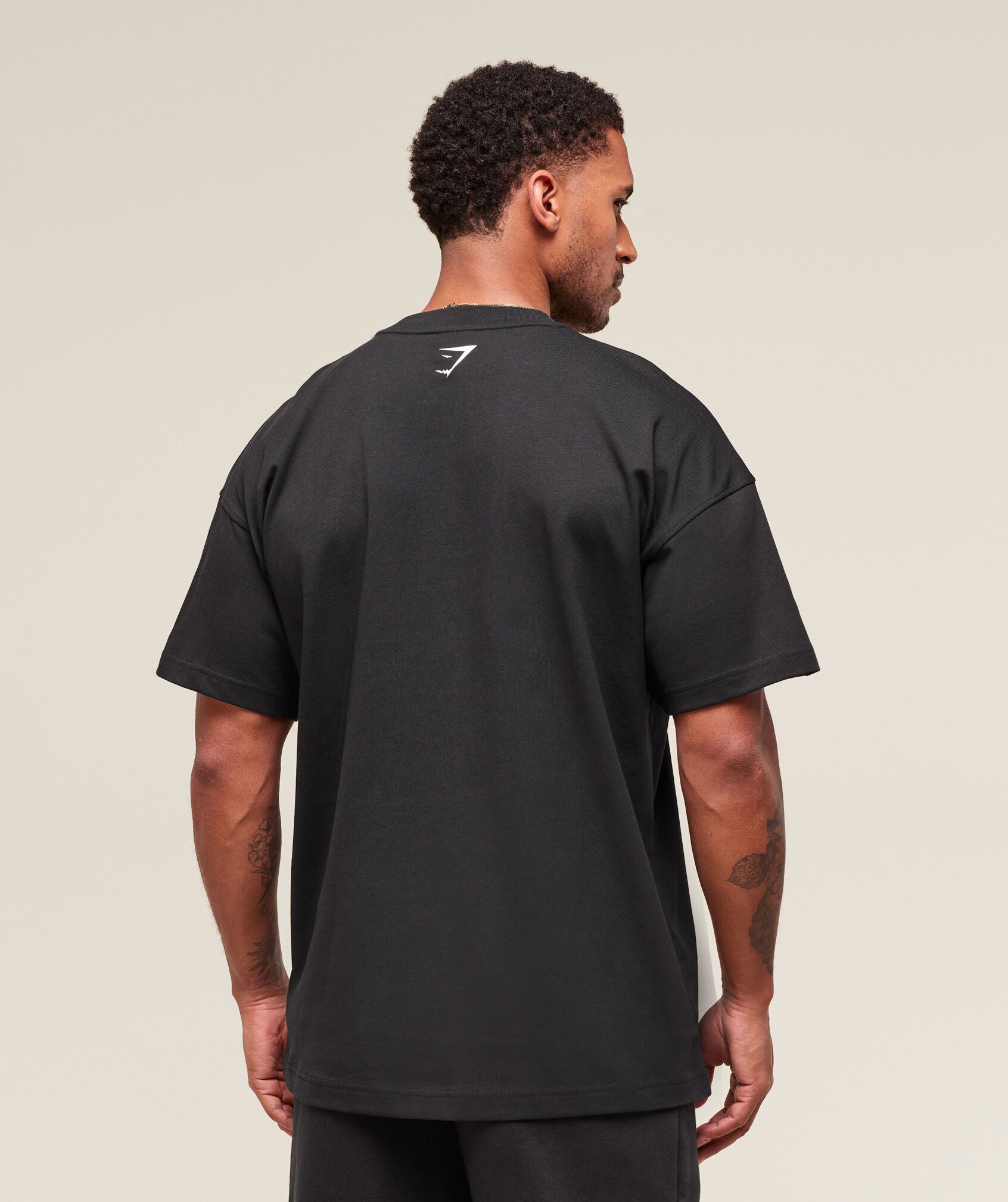 Shark Attack OS Tee Gymshark, Black